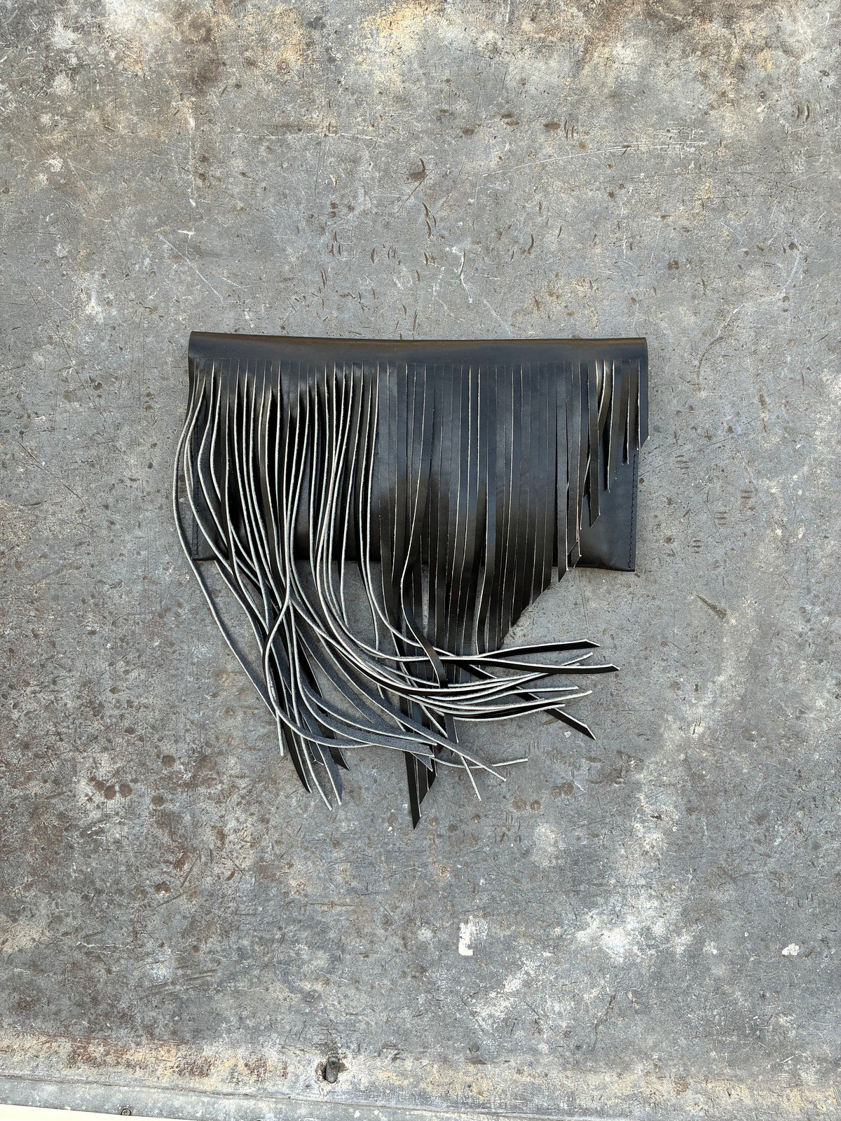 The frange clutch - Black