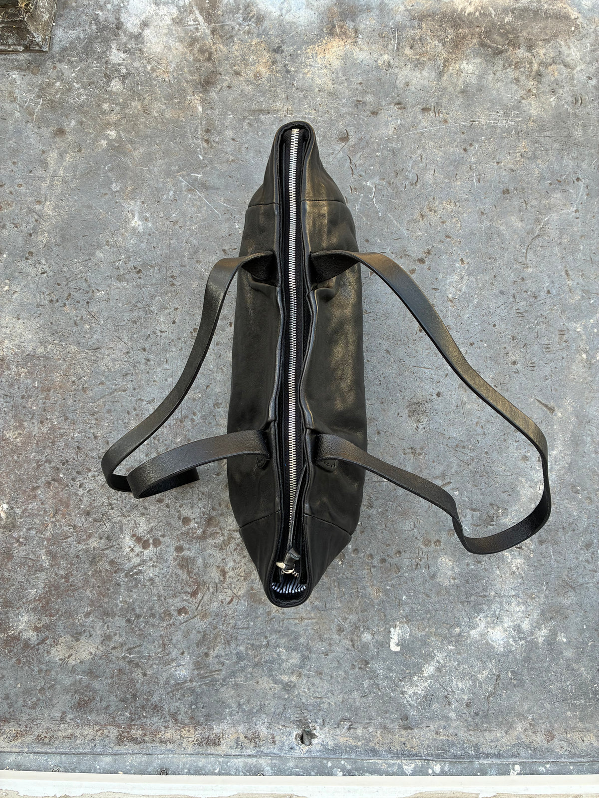 The boat shoulder bag - Black