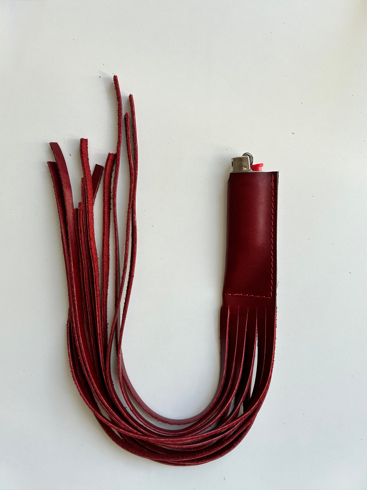 The briquet case RED